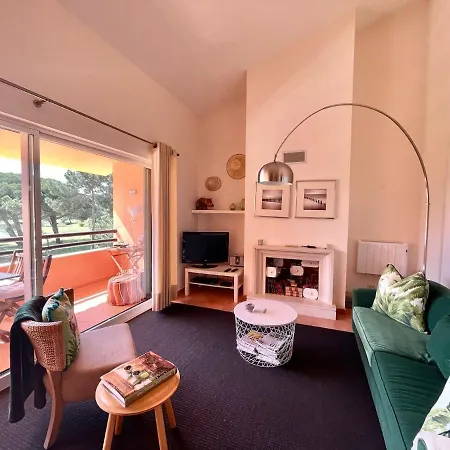 Bwelcome Aroeira & Golf Apartment *