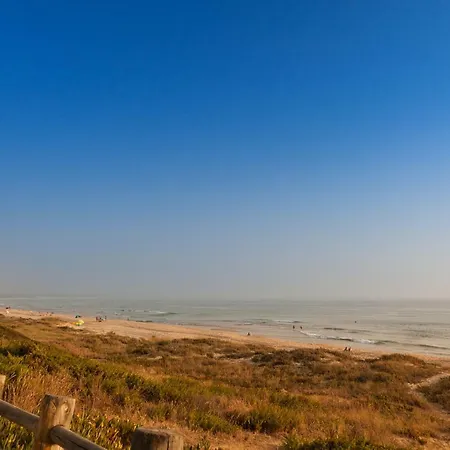 Bwelcome Aroeira & Golf Apartment